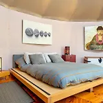 Yurta Mongola Delta Del Ebro אתר קמפינג Camarles