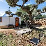 Yurta Mongola Delta Del Ebro אתר קמפינג