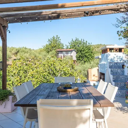 Camping Yurta Mongola Delta Del Ebro