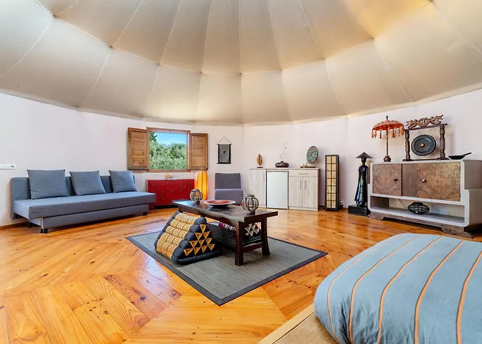Yurta Mongola Delta Del Ebro Camping Camarles