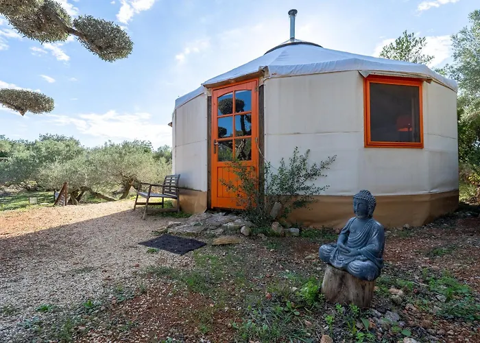 Camping Yurta Mongola Delta Del Ebro *